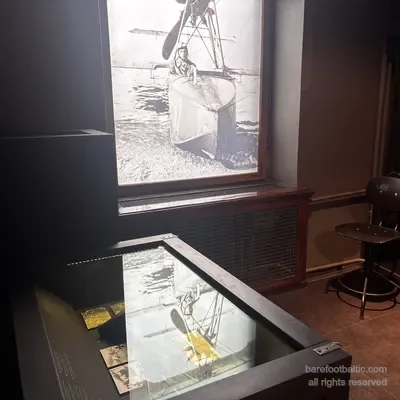 Un idrovolante della Prima guerra mondiale esposto nel Museo della Guerra lettone, Riga, Lettonia