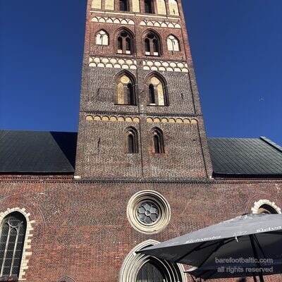 La tour de la cathédrale vue d'en bas, Riga, Lettonie
