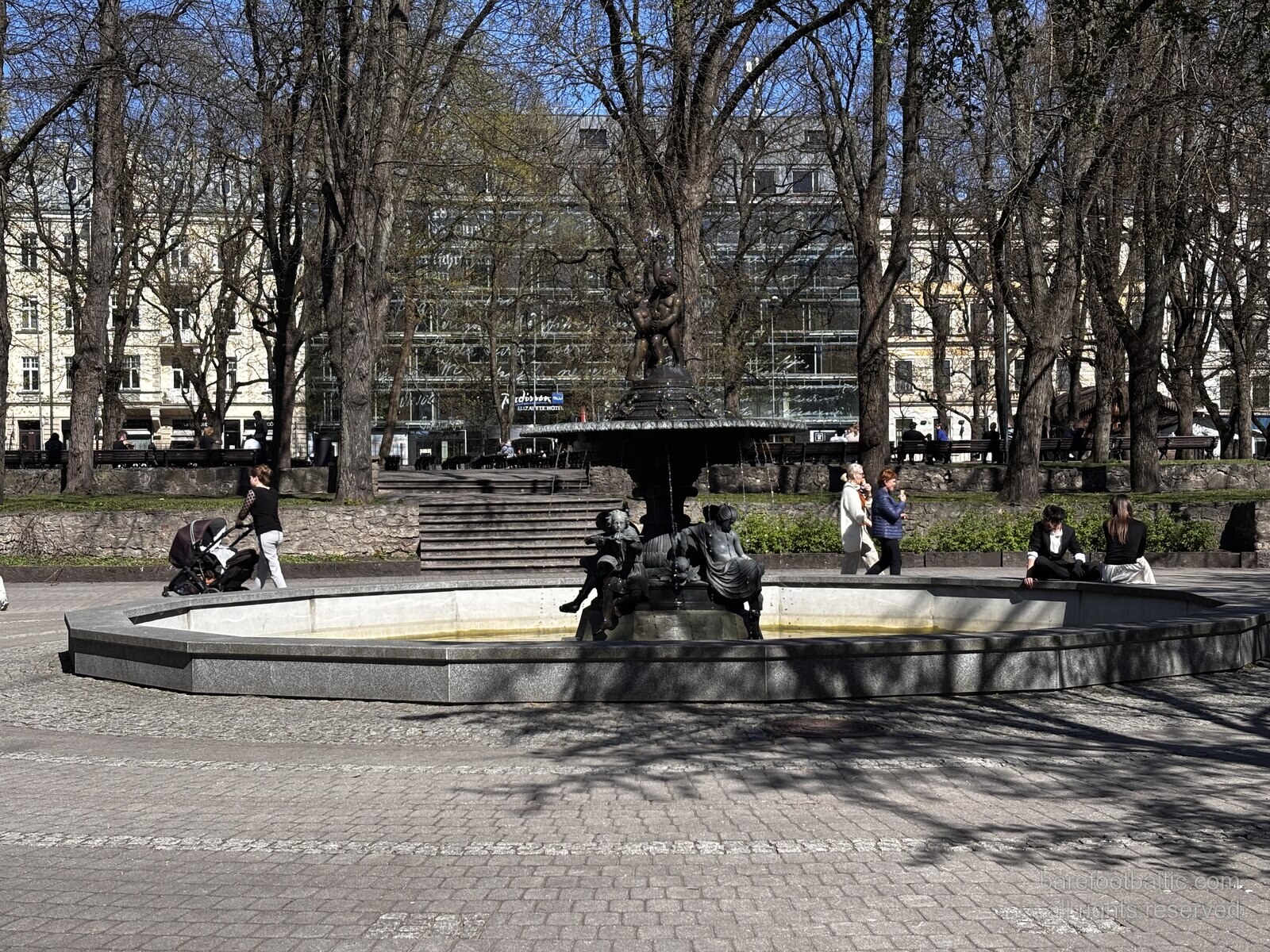 Centrinis fontanas Vērmanes dārze, seniausiame Rīgos viešajame parke, Latvijoje.
